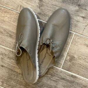 Kelsi Dagger Brooklyn Leather Mules 10